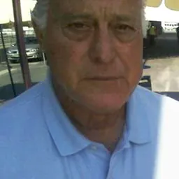 Portrait of Dror Kashtan