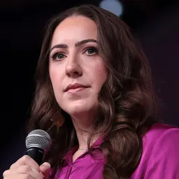 Portrait of Chaya Raichik