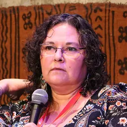 Portrait of Carole Labarre