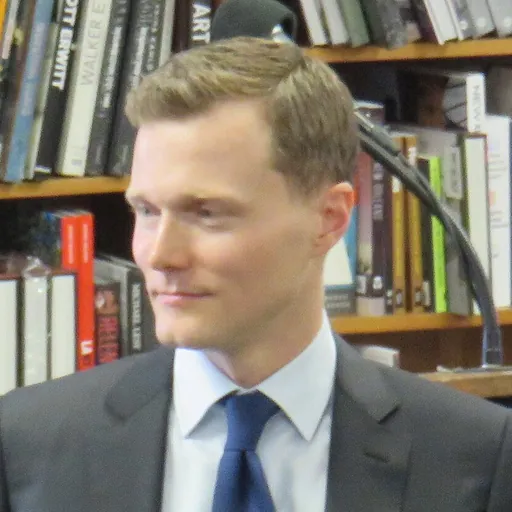 Portrait of Matthew Kroenig