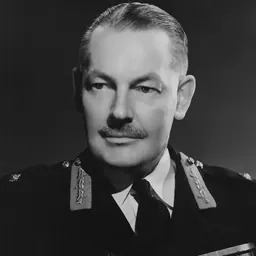 Portrait of Leslie Hollis