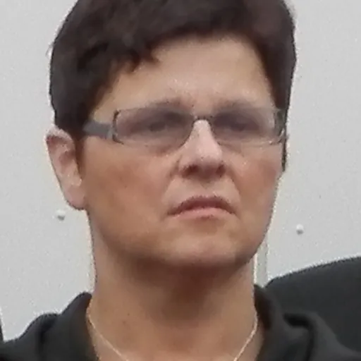 Portrait of Edva Jacobsen