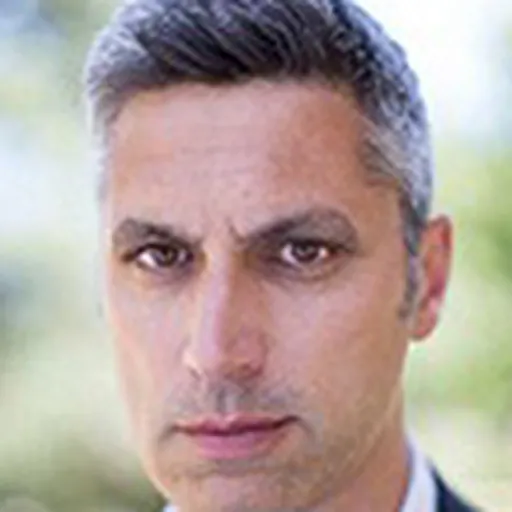 Portrait of Phil Hubbard