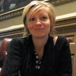 Portrait of Axelle Carolyn