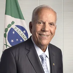Portrait of Oriovisto Guimarães