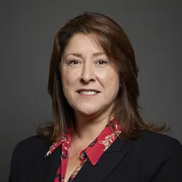 Portrait of Michelle Scrogham