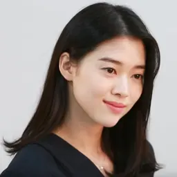 Portrait of Jeong E-suh