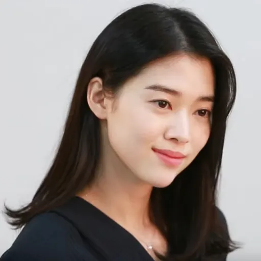 Portrait of Jeong E-suh