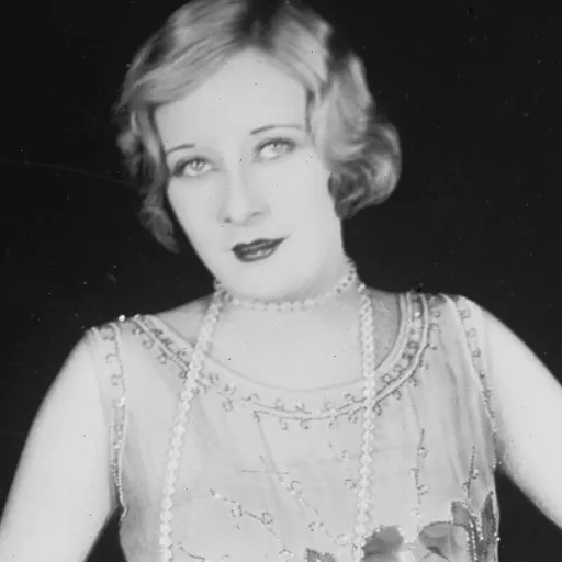Portrait of Gwen Lee