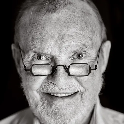 Portrait of Eric Defoort