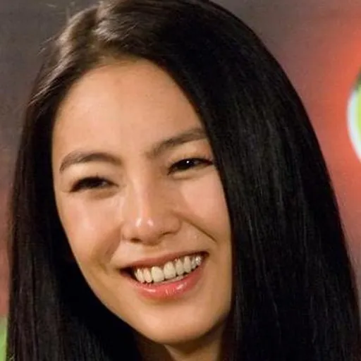 Portrait of Zhang Yuqi