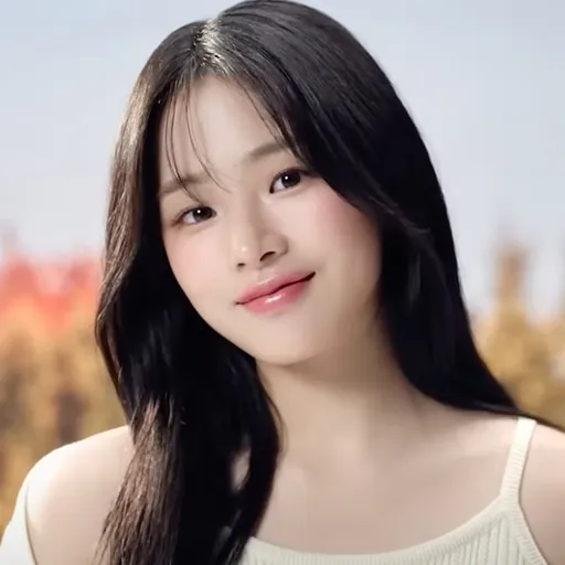Portrait of Minji