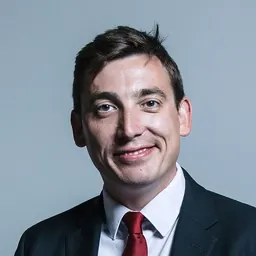 Portrait of Gavin Shuker