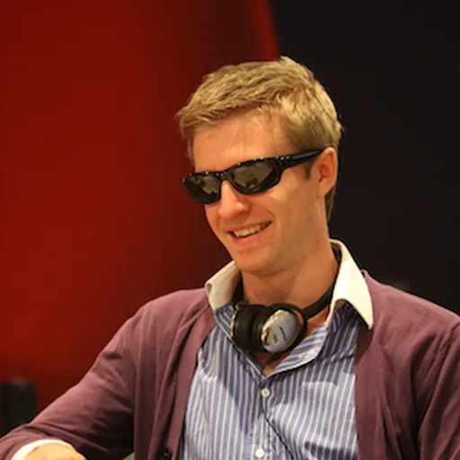 Portrait of Rob Akery