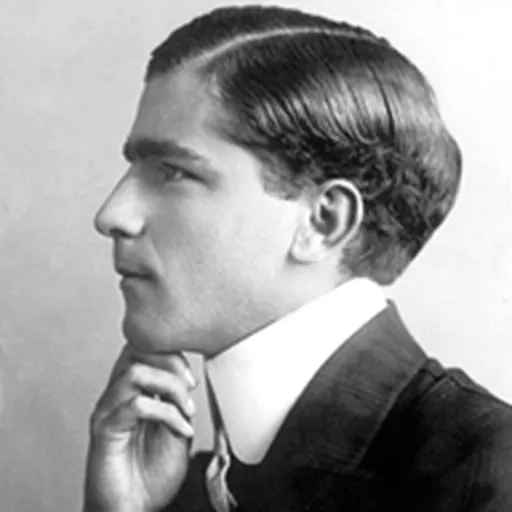 Portrait of Manolis Triantaphyllidis