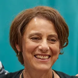 Portrait of Judy Kuhn