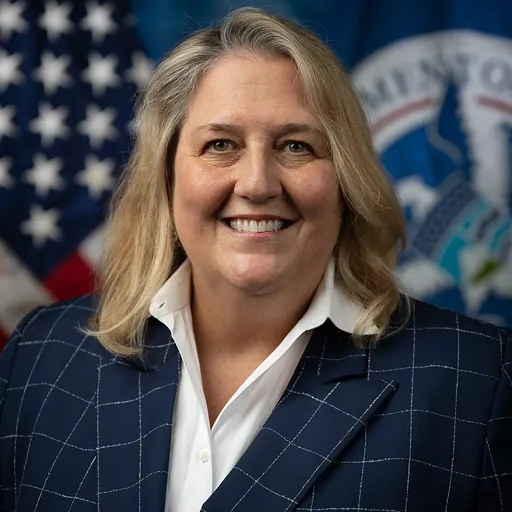 Portrait of Mary Ellen Callahan