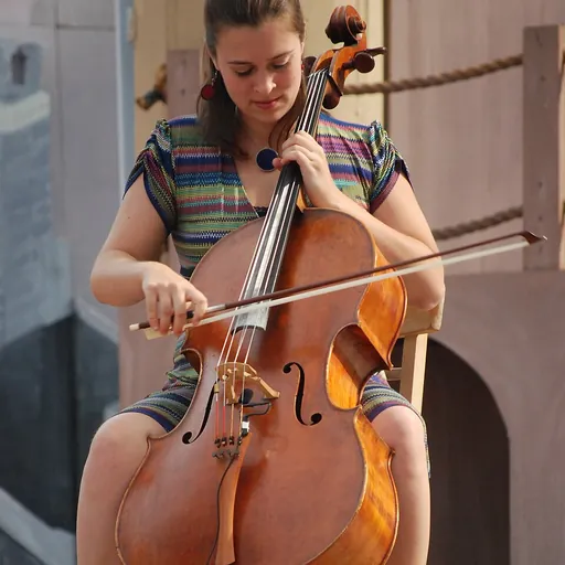 Portrait of Natalie Haas