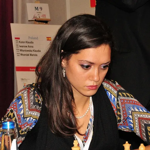Portrait of Natacha Benmesbah