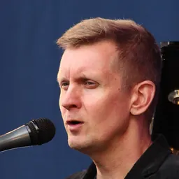 Portrait of Michael Schiefel