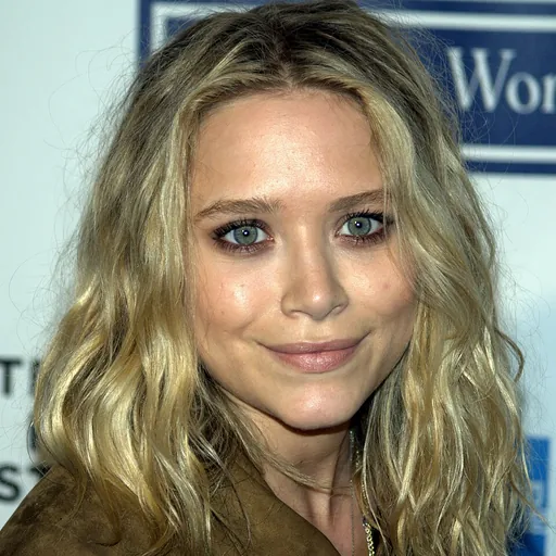 Portrait of Mary-Kate Olsen