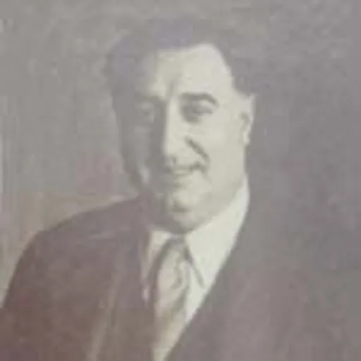 Portrait of Osvaldo Hiriart