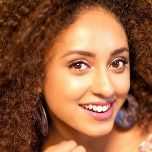 Portrait of Pearle Maaney