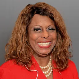 Portrait of Rhonda Burnough
