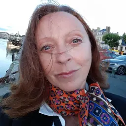 Portrait of Marie-Laure Dougnac