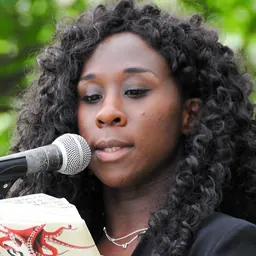 Portrait of Esi Edugyan