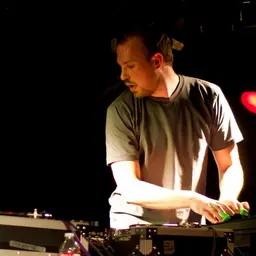 Portrait of Lazerbeak