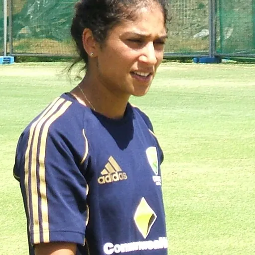 Portrait of Lisa Sthalekar