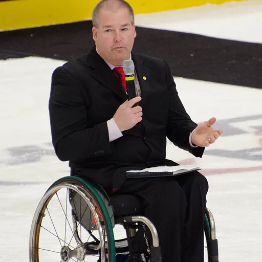 Portrait of Todd Nicholson