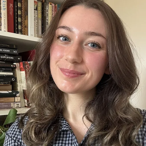 Portrait of Ally Louks