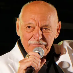 Portrait of Grand Jojo
