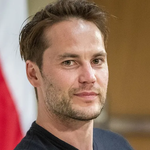 Portrait of Taylor Kitsch
