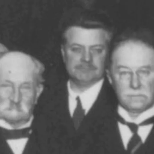 Portrait of Roland Weitzenböck