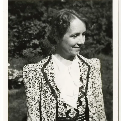 Portrait of Elsa Enäjärvi-Haavio