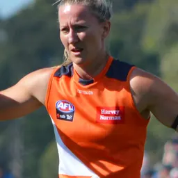 Portrait of Tanya Hetherington