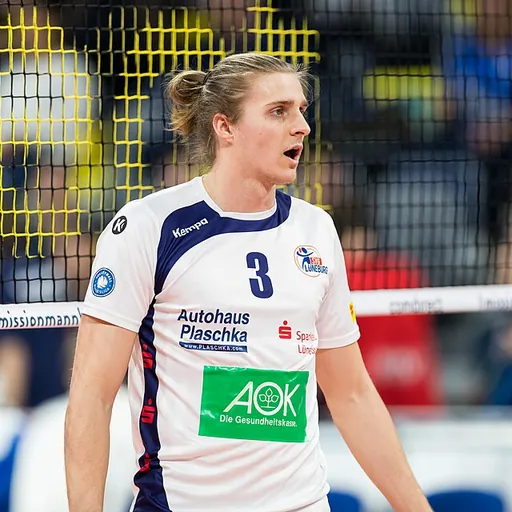 Portrait of Adam Schriemer