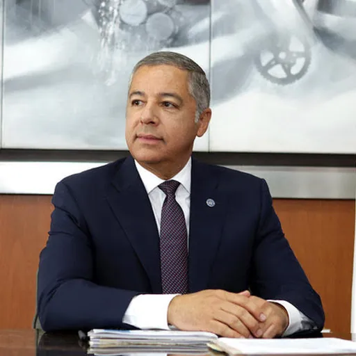 Portrait of Donald Guerrero