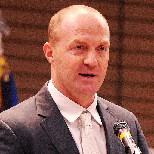 Portrait of Josh Bidwell