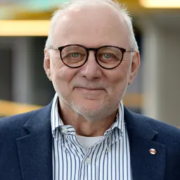 Portrait of M. Tamer Özsu