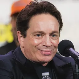 Portrait of Chris Kattan