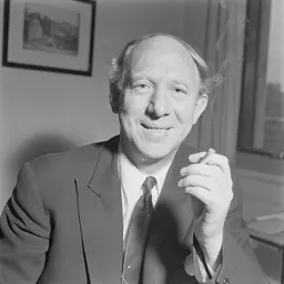 Portrait of Leif Rustad