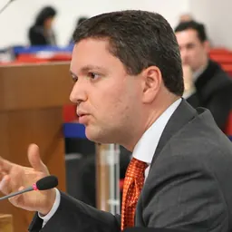 Portrait of Fabiano Silveira