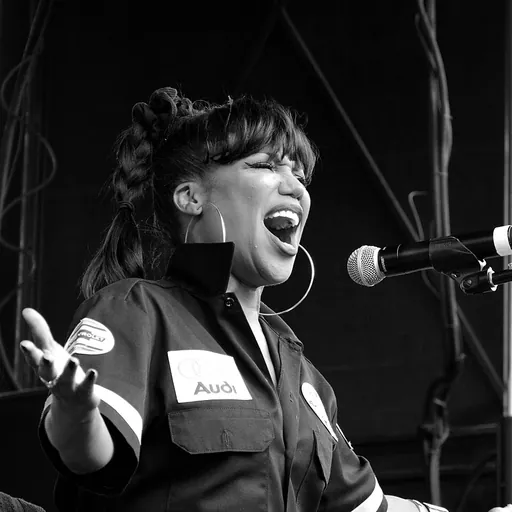 Portrait of Michel'le