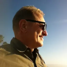 Portrait of Michael Linder