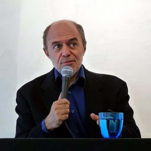 Portrait of Pierre Assouline