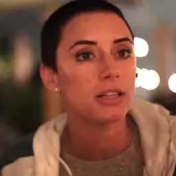Portrait of YesJulz